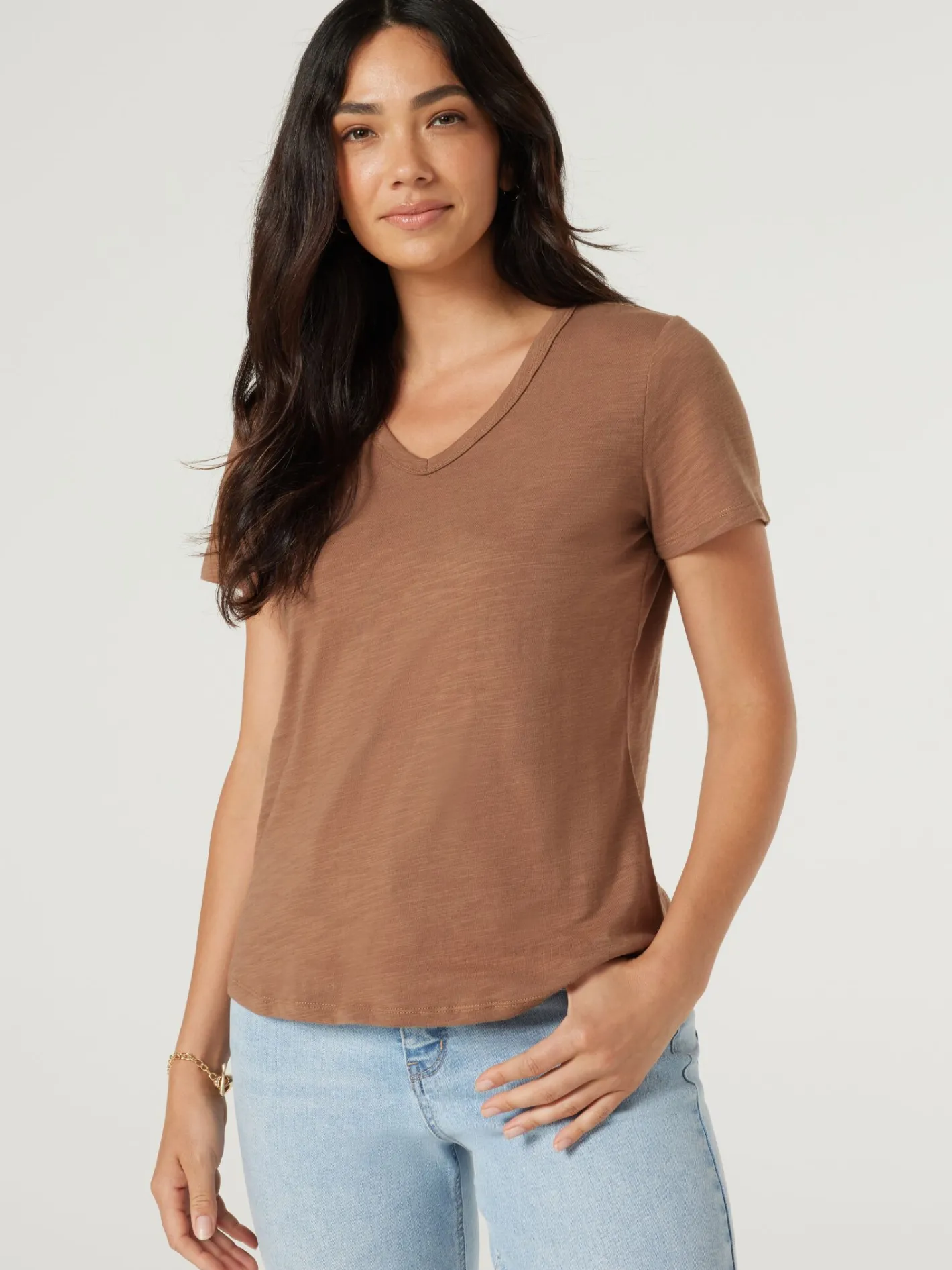 Women Jeanswest Essential V-Neck Tee