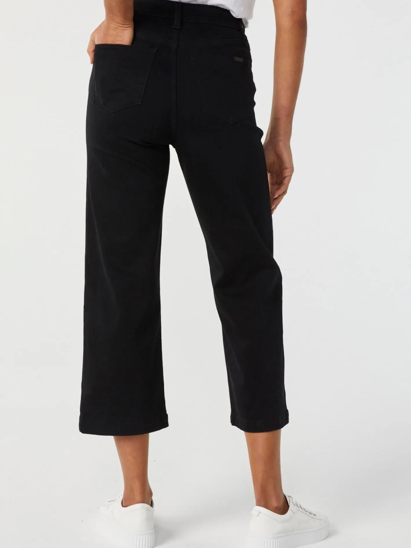 Women Jeanswest Kelsey Relaxed Capri