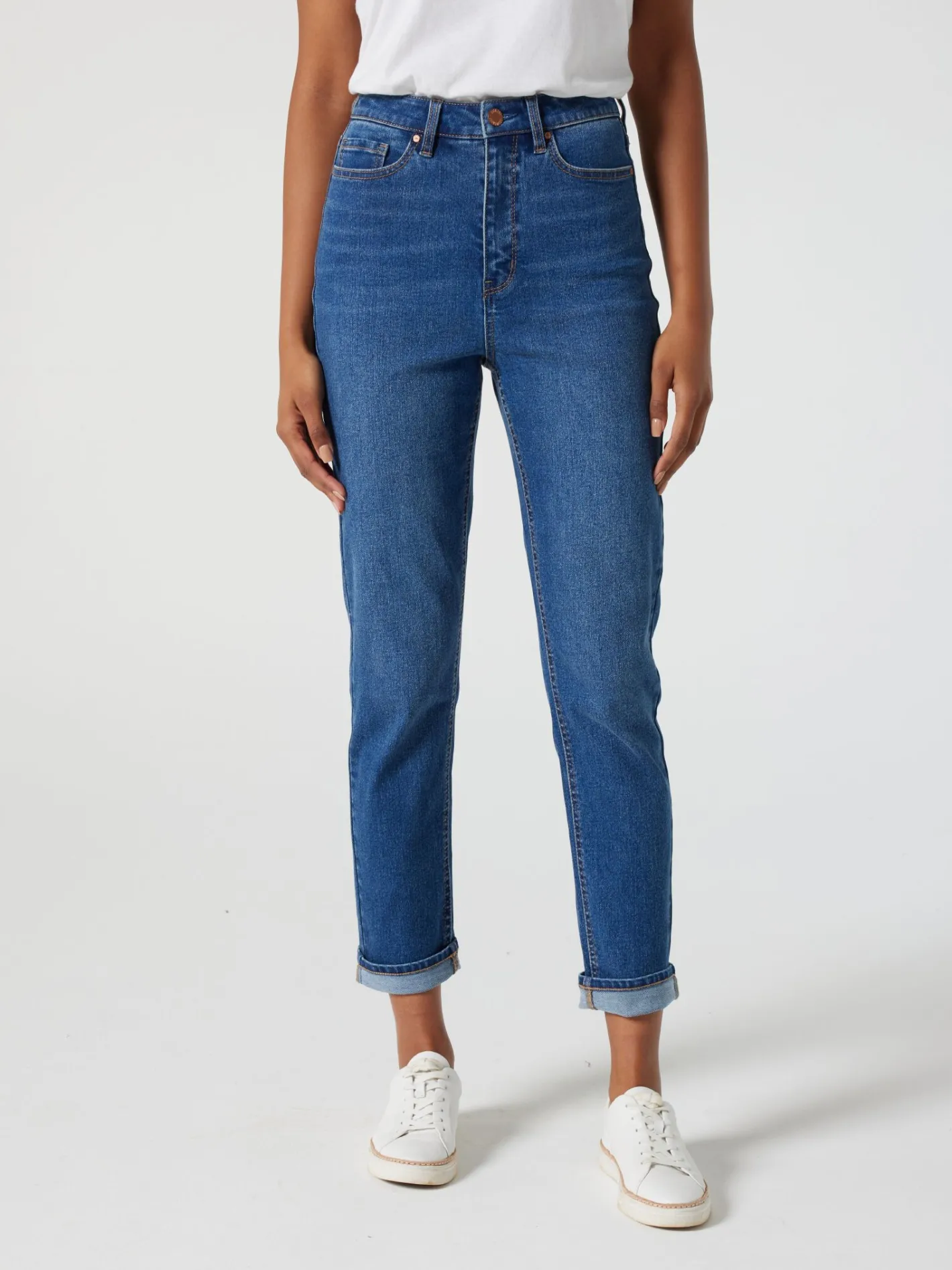 Women Jeanswest Tapered Jeans